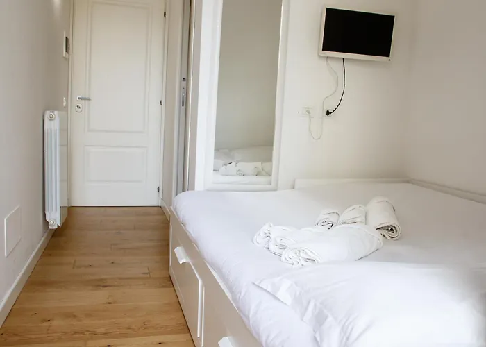 ゲストハウス Valverde