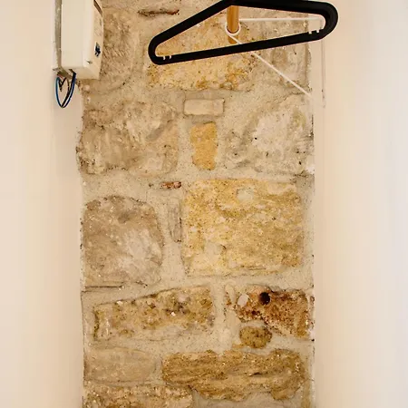 Valverde Gæstehus 3*